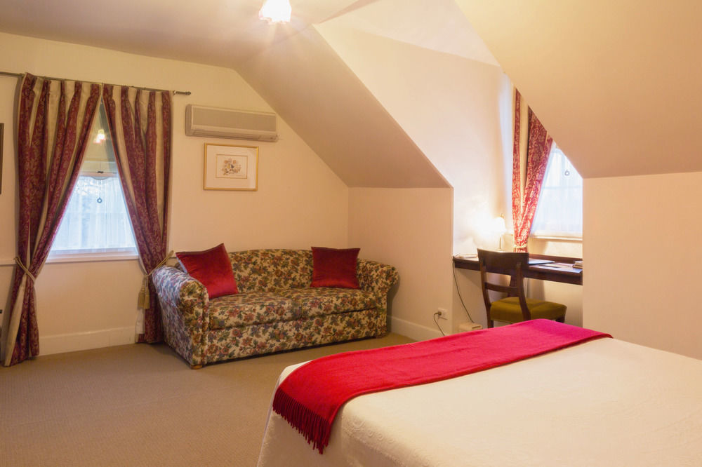 The Racecourse Inn Longford Kültér fotó